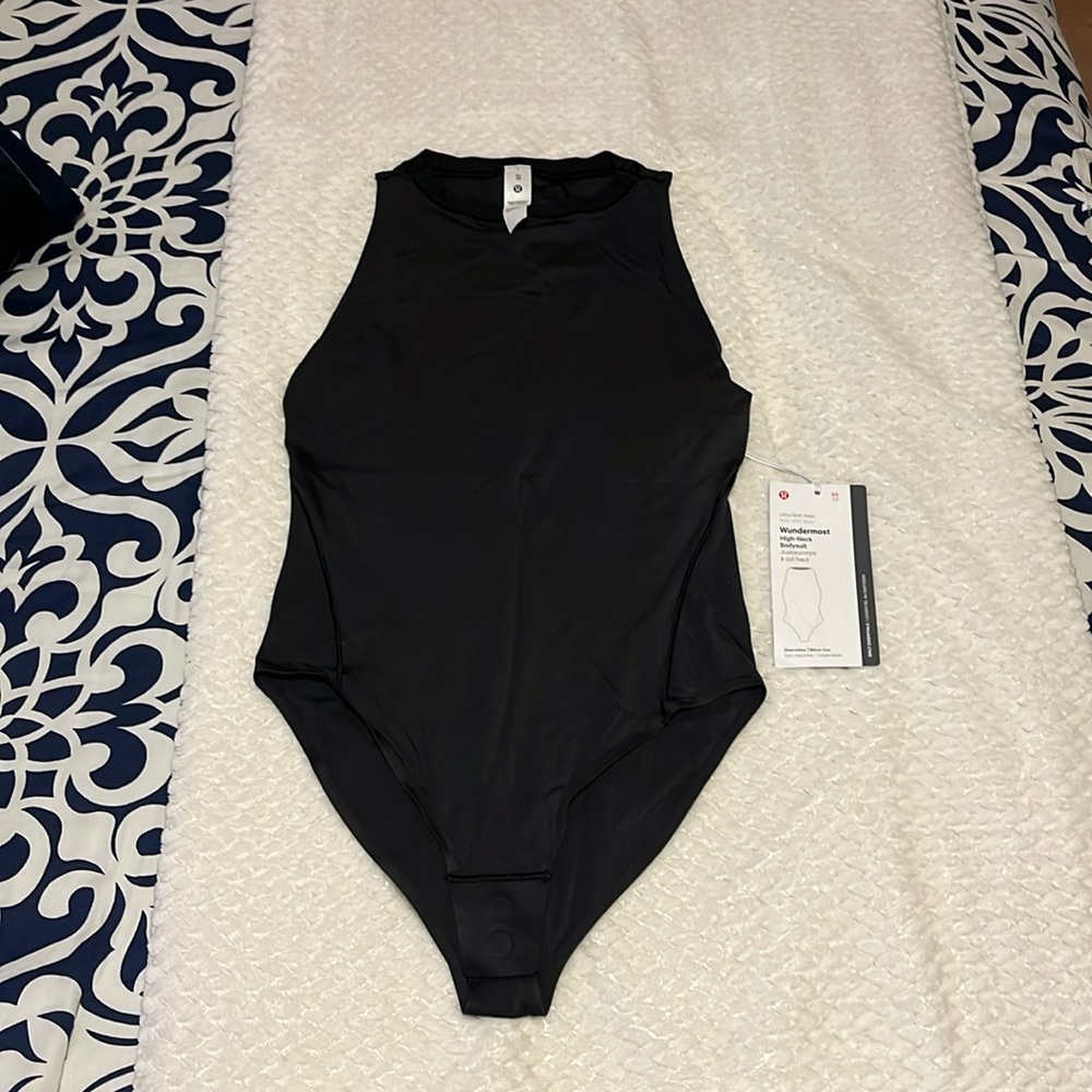 Lululemon NULU high-neck sleeveless bodysuit BNWT